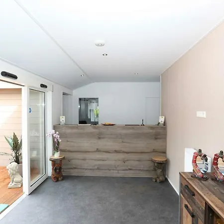 Safariland Stukenbrock Erlebnisresort Lyxtält *