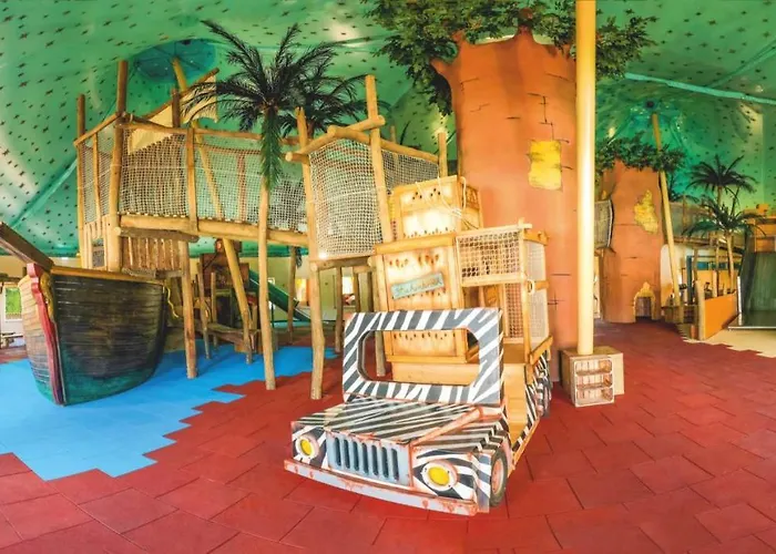 Safariland Stukenbrock Erlebnisresort *