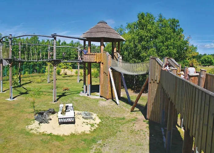 Safariland Stukenbrock Erlebnisresort Luxusní stan