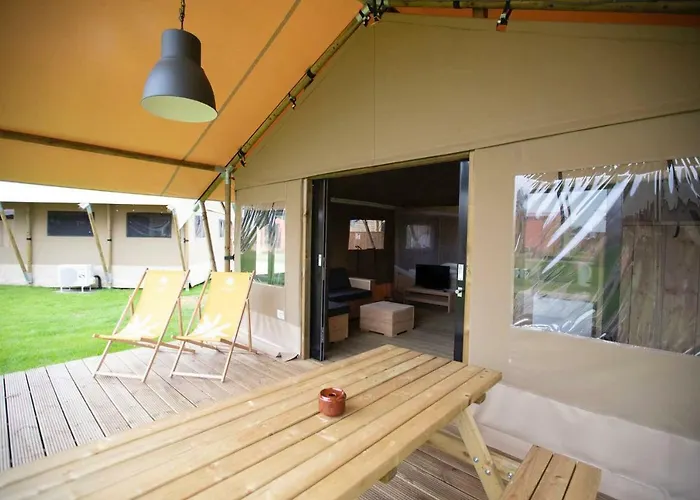 Safariland Stukenbrock Erlebnisresort *